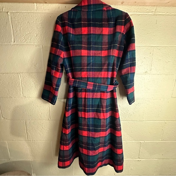 Vintage Pendleton Red and Green Plaid 100% wool Coat - Picture 6 of 14